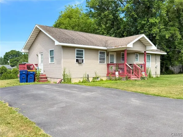 8673 Turin Rd, Rome, NY 13440