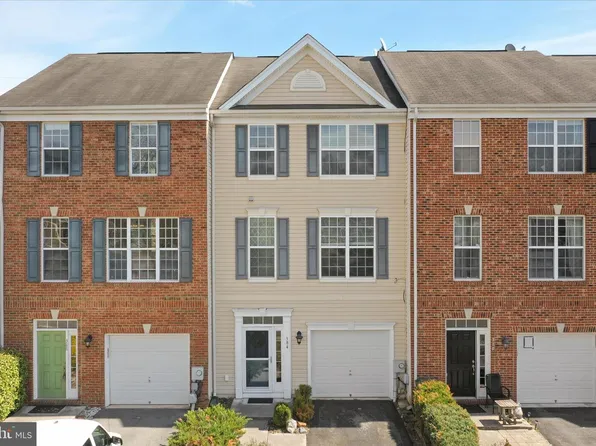 384 Starkeys Lndg, Shepherdstown, WV 25443