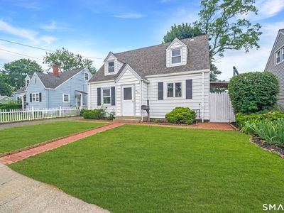 476 Ruth Street, Bridgeport, CT, 06606