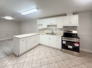 130 Kingslake Rd, Toronto, ON M2J3G1