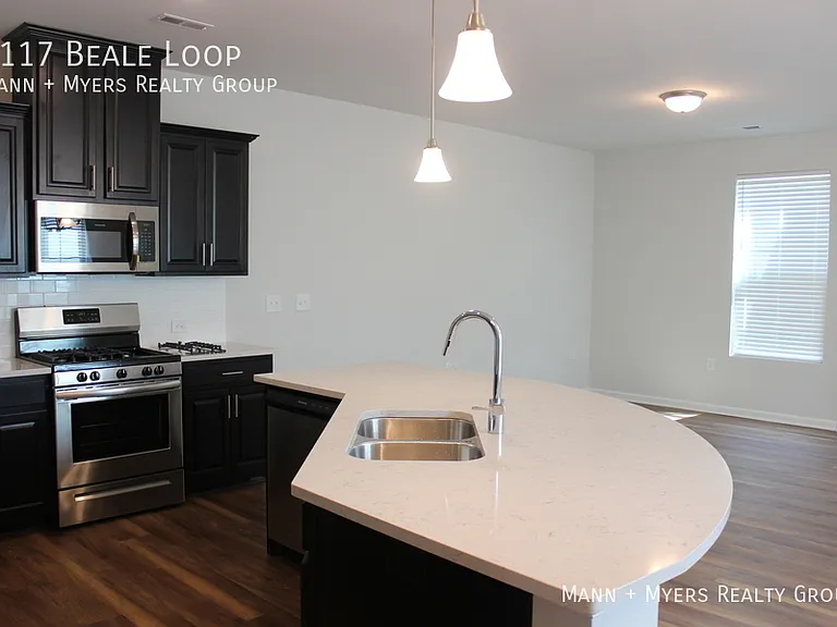 6117 Beale Loop — Photo 5