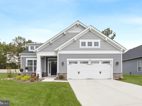 11 Gramby Ct, La Plata, MD 20646