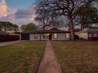 3825 Earl St, Fort Worth, TX 76111