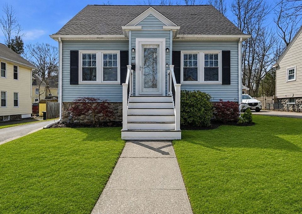 1st image of 17 Lansing Ave