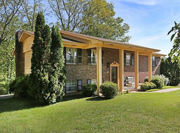 4th image of 525 Forrester White Dr