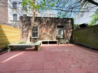 115 Carlton Ave #2G, Brooklyn, NY 11205