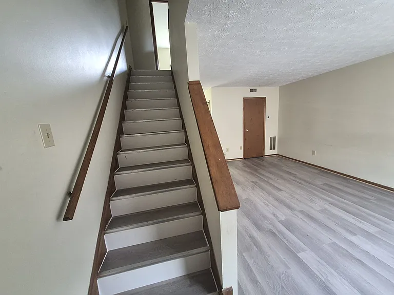 3101 Jackielane Dr — Photo 1