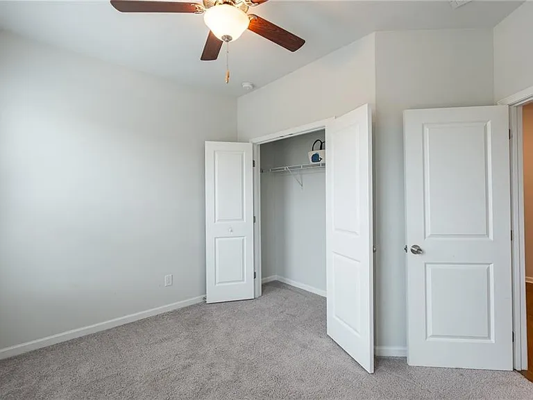 2701 Cedar Pine Way — Photo 33