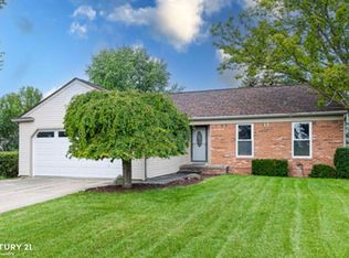 40785 W Romeo Plank Rd, Clinton Township, MI 48038