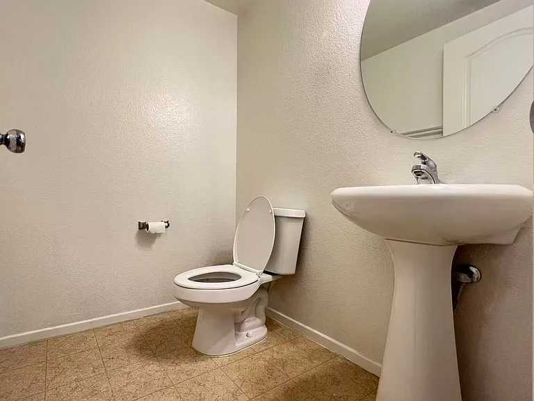 11143 Ranch Valley St — Photo 10