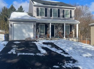 11 E Pine St, Enola, PA