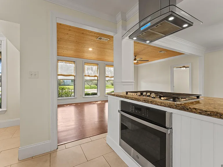 3919 Claycut Rd — Photo 16