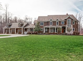 8730 Chardonwood Dr, Kirtland Hills, OH