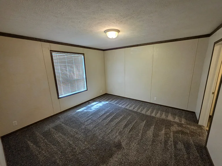 Norton Shores — Photo 89