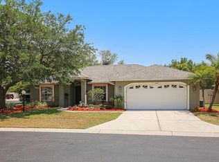 2305 Appaloosa Cir, Sarasota, FL 34240