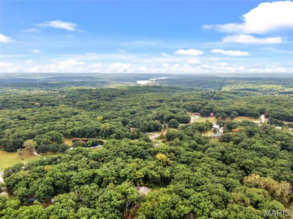 19074 Whispering Woods Trl, Kirksville, MO 63501