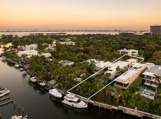 725 NE 77th St, Miami, FL 33138