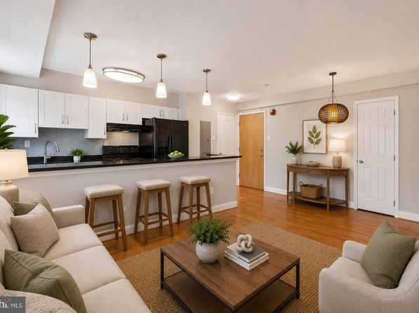 738 Longfellow St NW APT 217, Washington, DC 20011