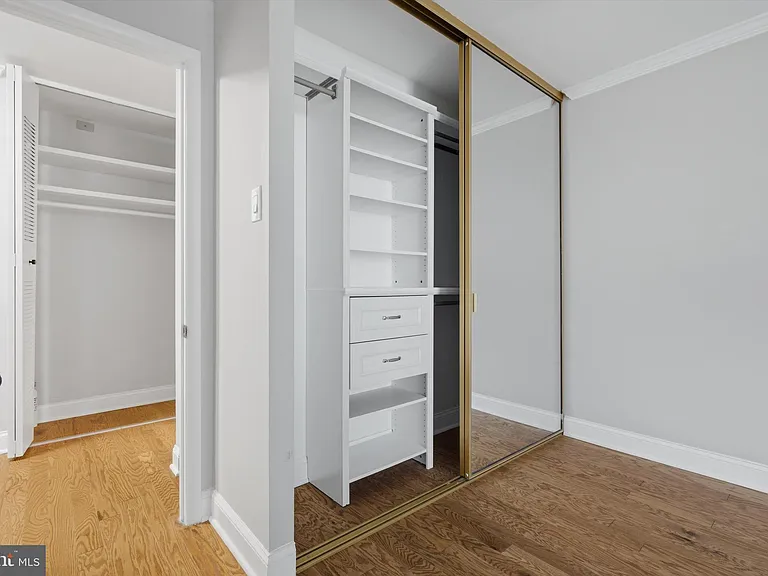 1301 20th St NW #306 — Photo 13