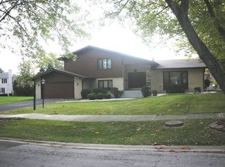 2842 Macheath Cres, Flossmoor, IL 60422