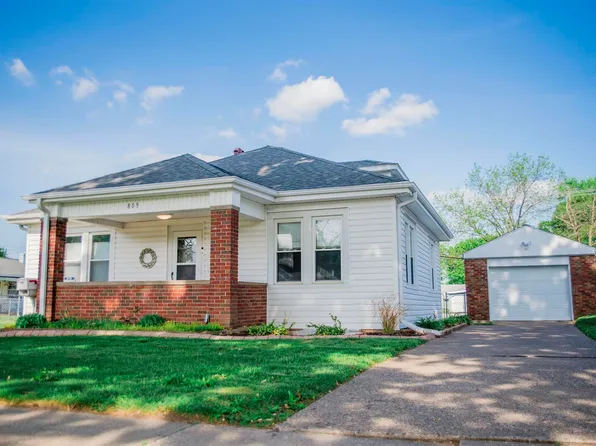 809 S 17th St, Quincy, IL 62301