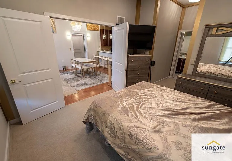 1209 N Charles St #202 — Photo 13