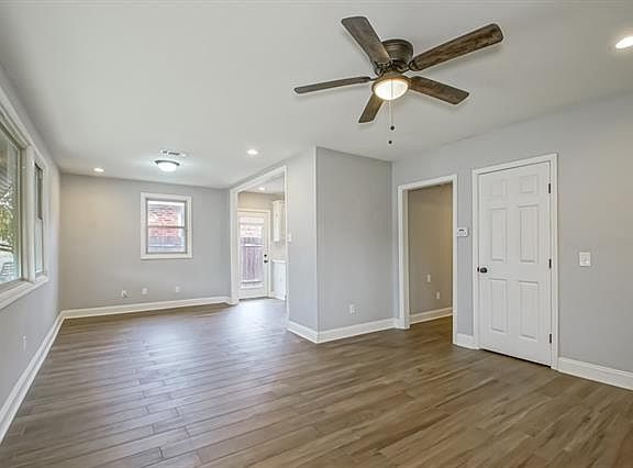 4th image of 149 Middle Park Pl