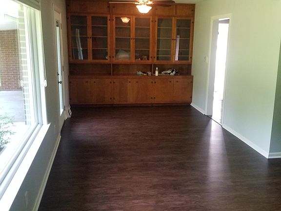 4th image of 9958 Summit Ave NE
