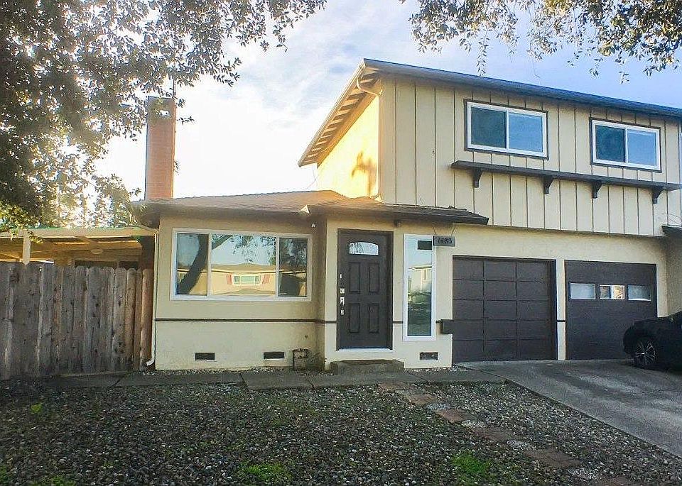 1st image of 1483 Falcon Ct
