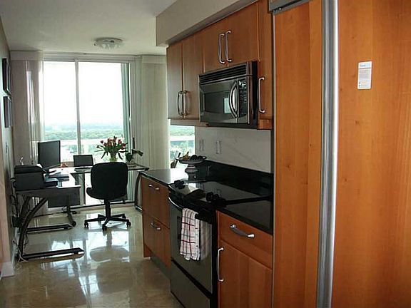 5th image of 16500 Collins Ave APT 1555