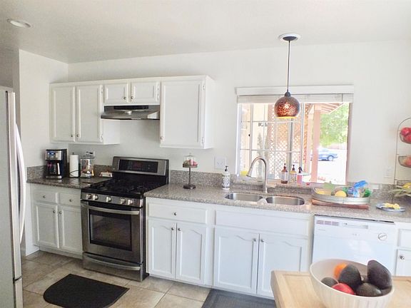 4th image of 13454 Desert Primrose Ln