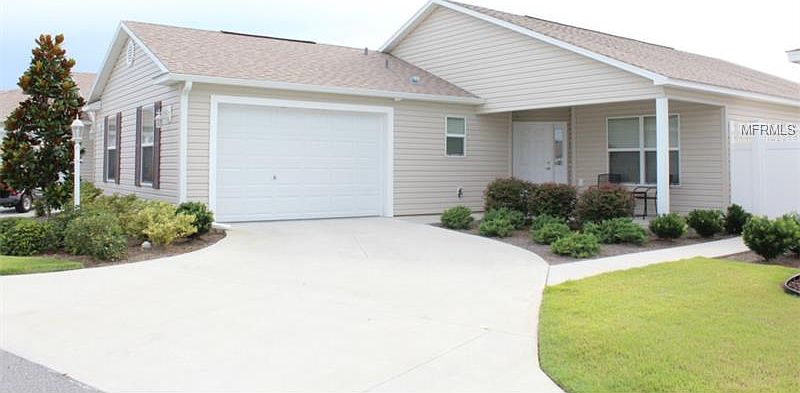 1st image of 3184 Blythill Ln