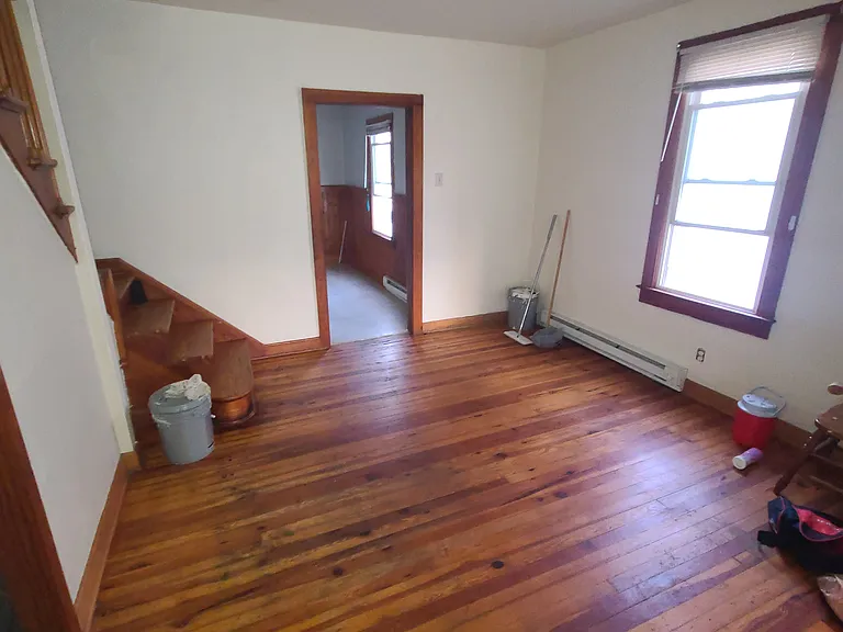 429 Green St — Photo 4
