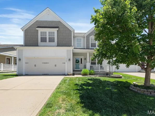 1744 Briarmanor Dr, Lake Saint Louis, MO 63367