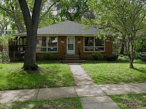 3rd image of 5026 Sheridan Ave S #5026