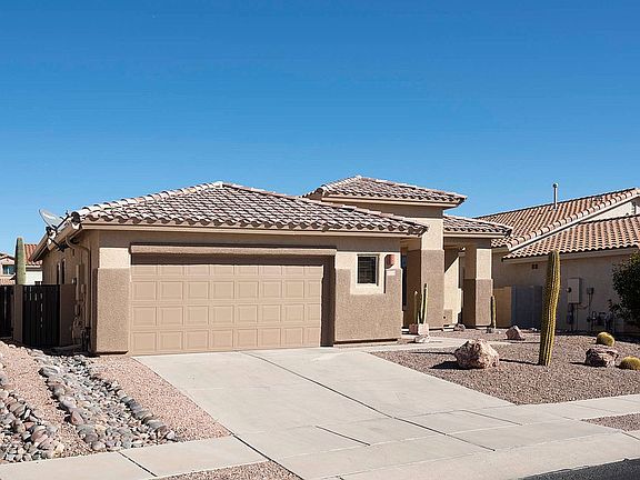 2nd image of 202 W Carlynn Cliff Pl