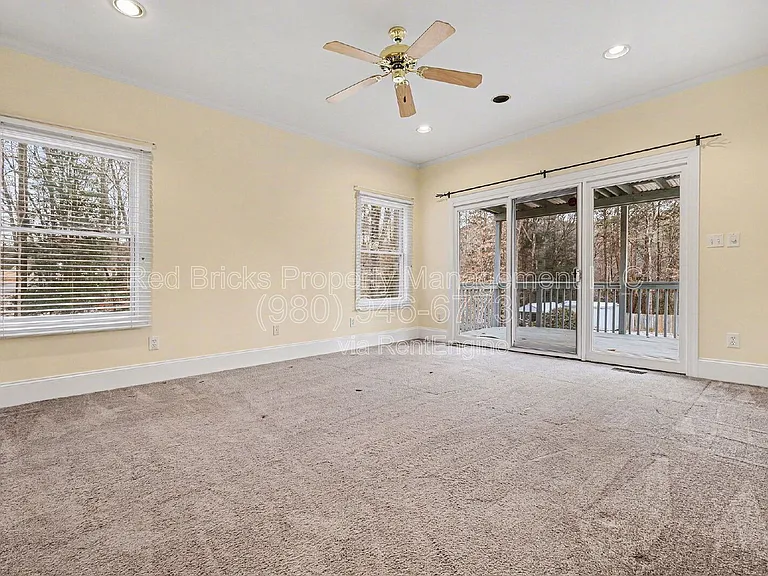 1760 Jacobs Way — Photo 11