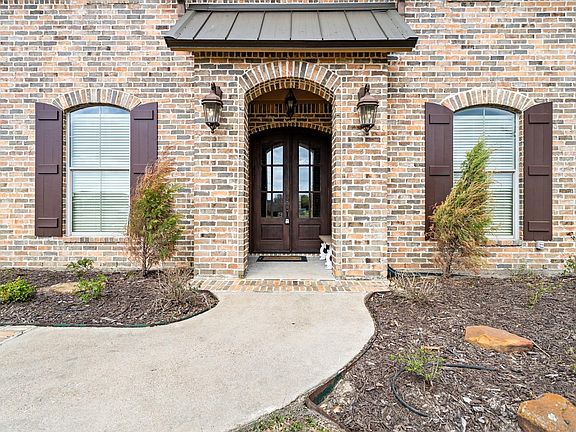 5th image of 10930 Sheila Ct