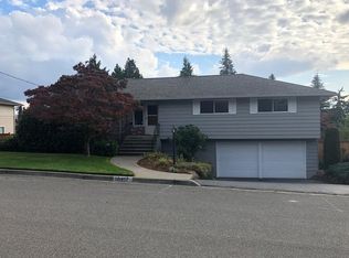 10417 NE 195th St, Bothell, WA 98011
