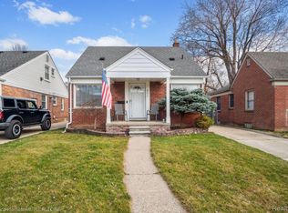 250 Devonshire St, Dearborn, MI 48124