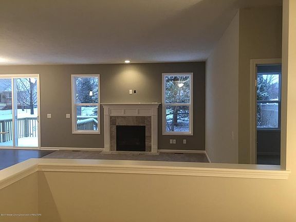 2nd image of 210 Ayla Dr #65