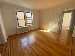 28-08 35th St #6, Astoria, NY 11103