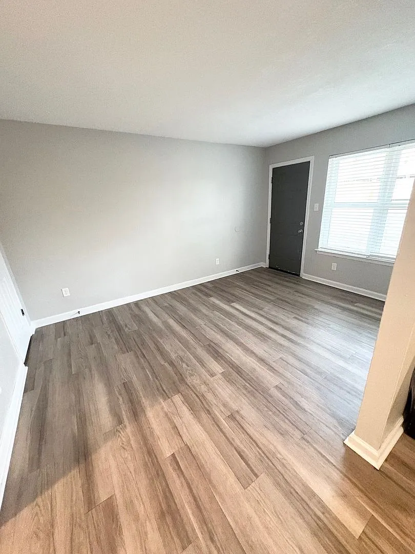 The Den Apartments — Photo 4