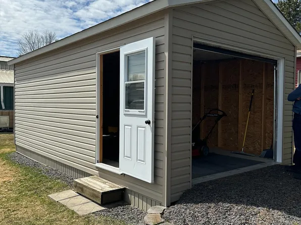 57 Fox Street, Madawaska, ME 04756