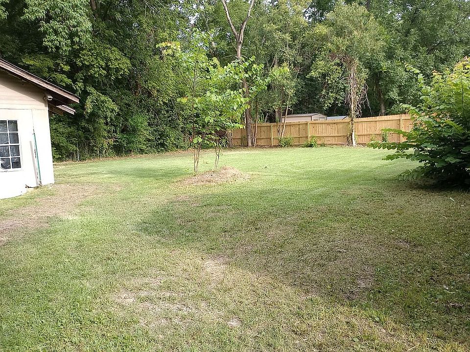2nd image of 3521 Norman Bridge Rd