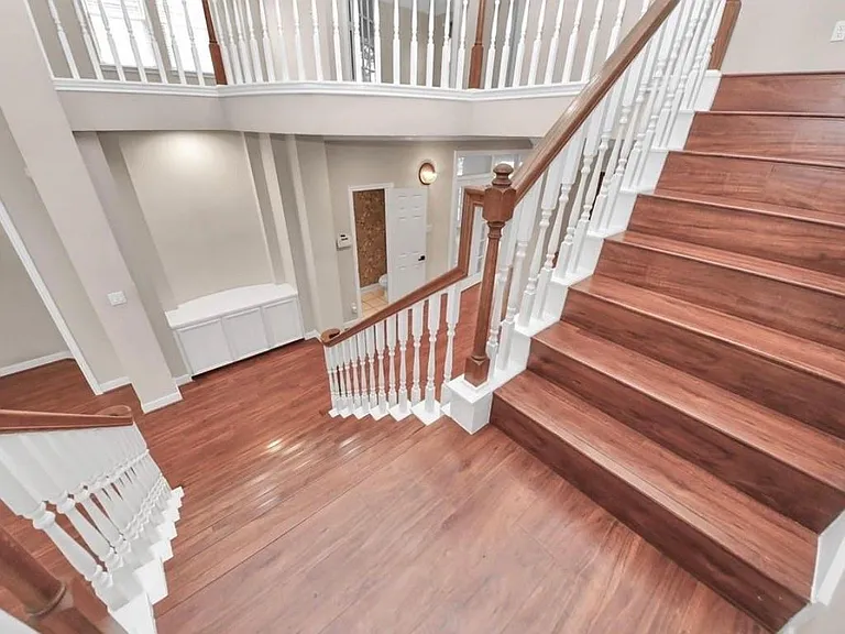 1003 Clarenda Falls Dr — Photo 21
