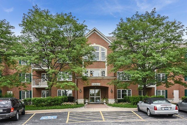 1st image of 2660 Summit Dr Unit 209