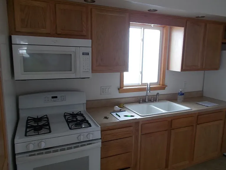703 Bennett St — Photo 7