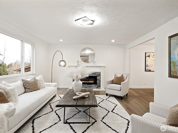 4th image of 14910 SE 47th Court