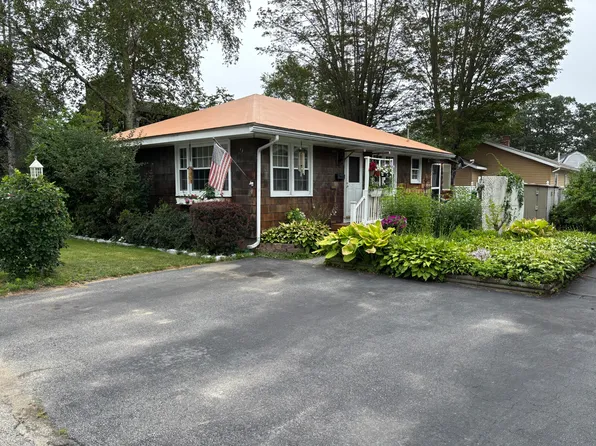 9 Pleasant Street, Old Orchard Beach, ME 04064